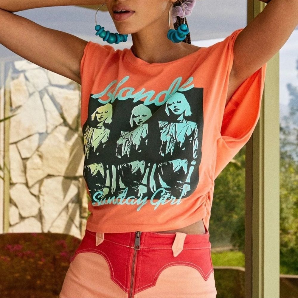 DAYDREAMER Blondie Graphic Sunday Girl Peach Echo Graphic Band Tee NWT Size 2X